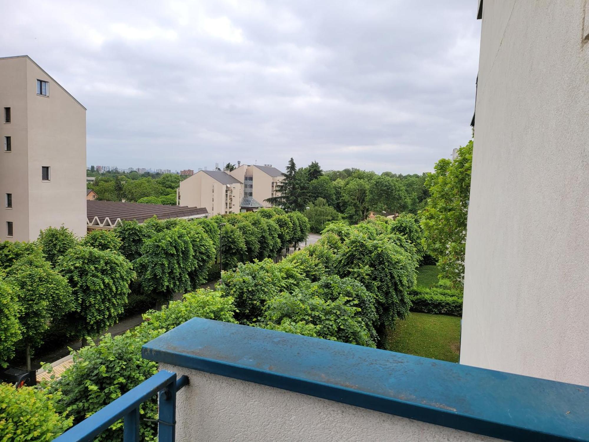 Parisian Retreat Pour 5 Personnes - 12 Min De Paris - Proche Gare Apartment Deuil-la-Barre Luaran gambar